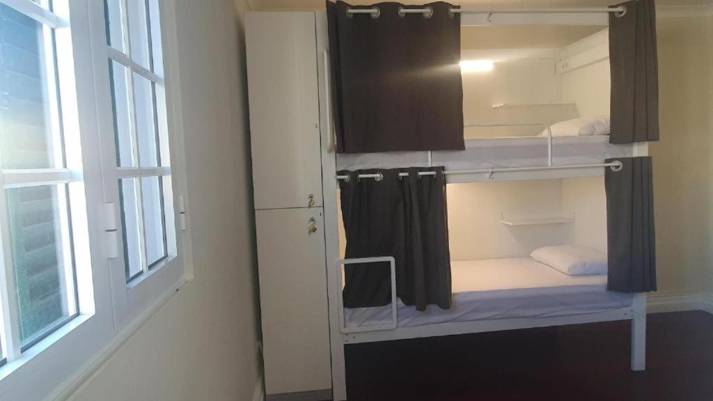 Bed in 4-Bed Mixed Dormitory Room
