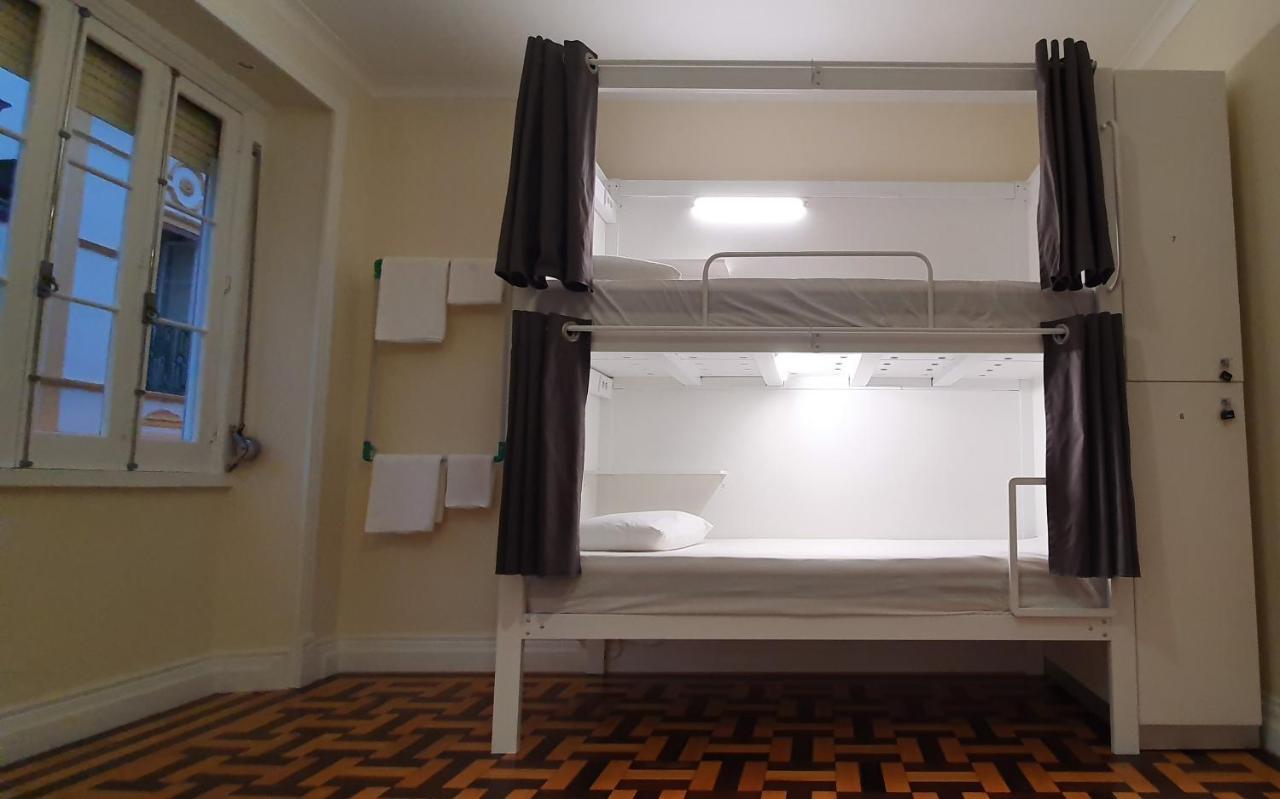 Bed in 6-Bed Mixed Dormitory Room